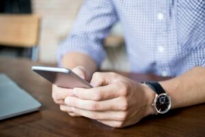 How You Can Improve Your Business Communications With SMS API