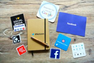 15 Best Social Media Automation Tools for Marketing