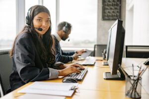 How Product Managers Can Work With Customer Support