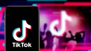 Hootsuite joins TikTok’s Marketing Partner Program